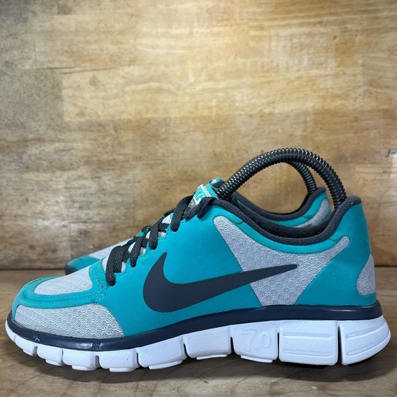 Nike Free Run 7.0 Womens Size 7 Running Shoes Sneakers Greenish-Blue 396044-005 - Picture 3 of 8